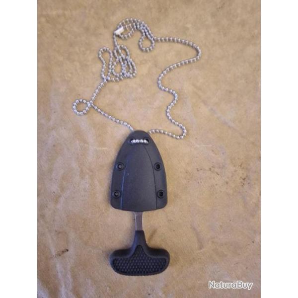 Petit couteau de cou type Push Dagger noir