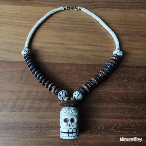 Collier Pendentif Cr�ne en Os Yak Buffle Perles Bois Origine Tibet N�pal Asie M�ditation Spirituel