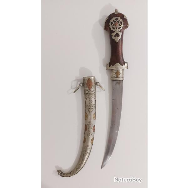 Poignard Koummya arabe en m�tal blanc