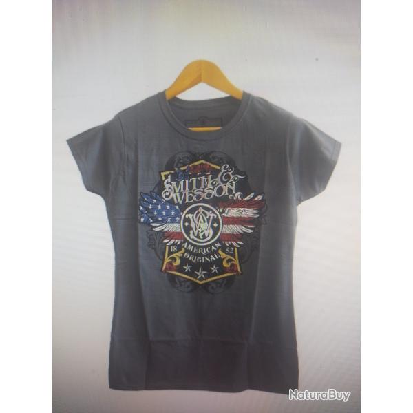 Tee shirt smith et Wesson femme drapeau usa