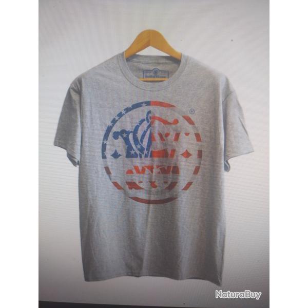 Tee shirt smith et Wesson drapeau usa