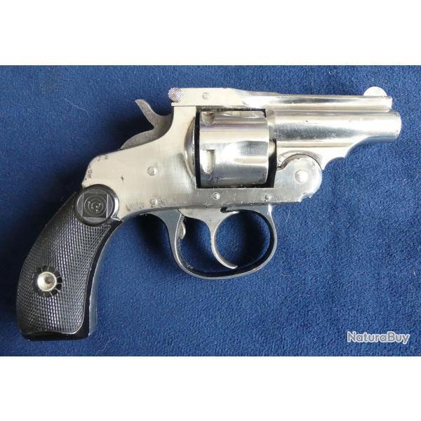 Revolver Harington&Richardson cal 32 short SW