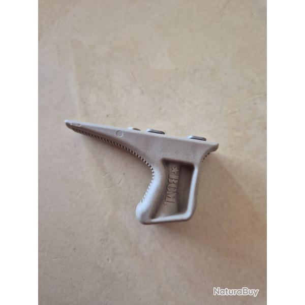 Poignet avant pour AR15 BCM KAG Syteme Keymod