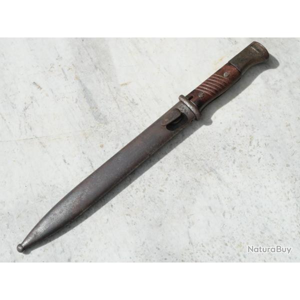 baionnette allemande K98 affut�e vis non d'origine avec fourreau NORMANDIE 1944 ref  DIV25BAI001