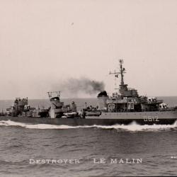 CPA -Marine de Guerre -DESTROYER LE MALIN - N&deg;7172