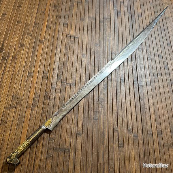 BEAU GRAND SABRE ORIENTALE FLISSA XlX �me LAME GRAV� ET INCLUSION DE LAITON KABYLIE