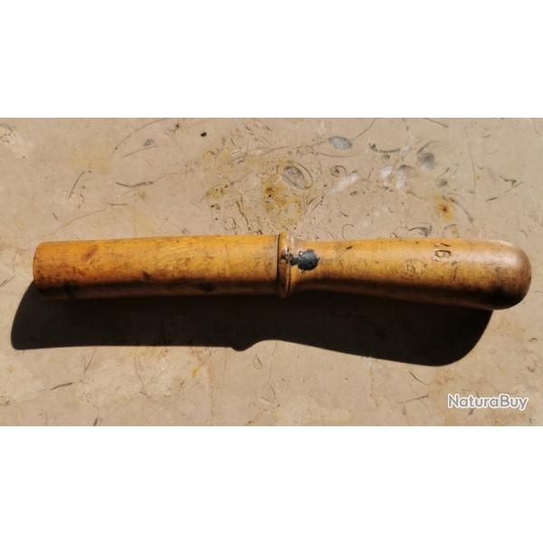 Ancien pousse bourre bourroir en bois calibre 16 pour rechargement ancien fusil