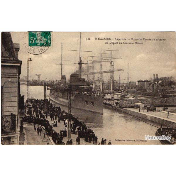 CPA - Marine Militaire - ST-NAZAIRE.Aspect de la Nouvelle Entree au moment du Depart  N�1538