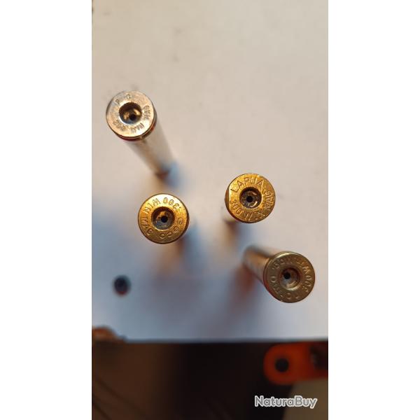 23 douilles 300 Winchester magnum