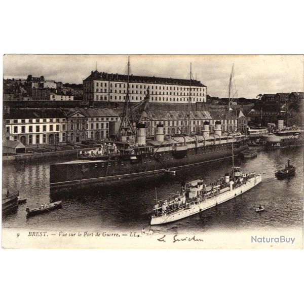 CPA - Marine Militaire - BREST-Vue sur le Port de Guerre N�1554
