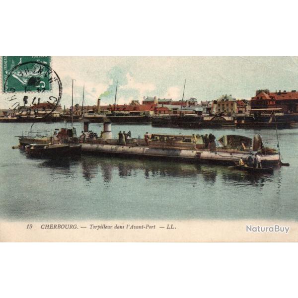 Carte Postale Ancienne - Cherbourg - Torpilleur dans l'Avant-Port - N�1551