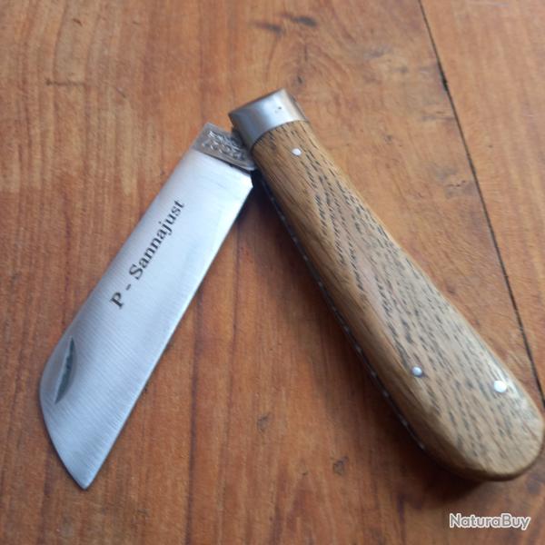 Joli Couteau R�gional London par P.SANNAJUST Manche en Bois de CH�NE