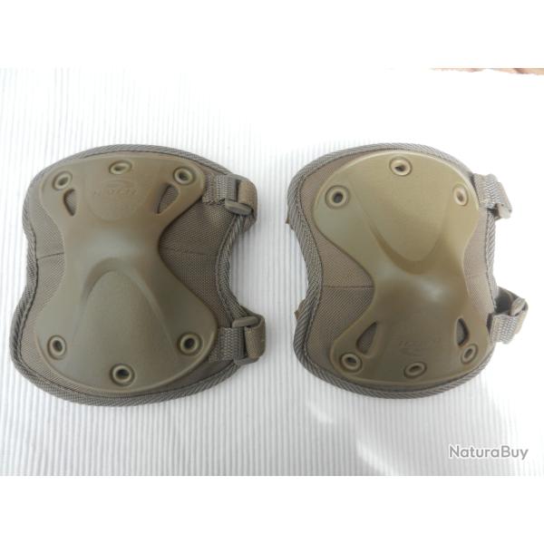 paire de coudi�res militaires fran�aises