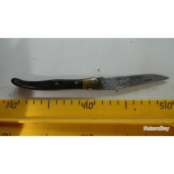 Couteau laguiole marquage ancien ....