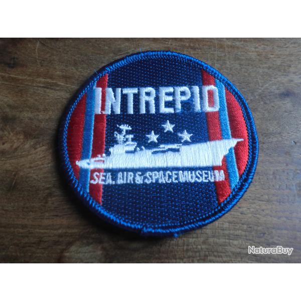 �cusson brod� intrepid air space