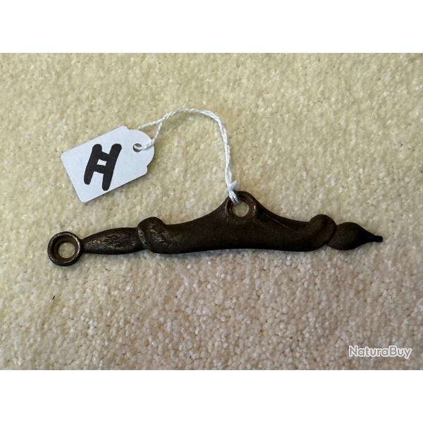 CONTRE PLATINE  DE PISTOLET  18 �ME / 19�ME N�2