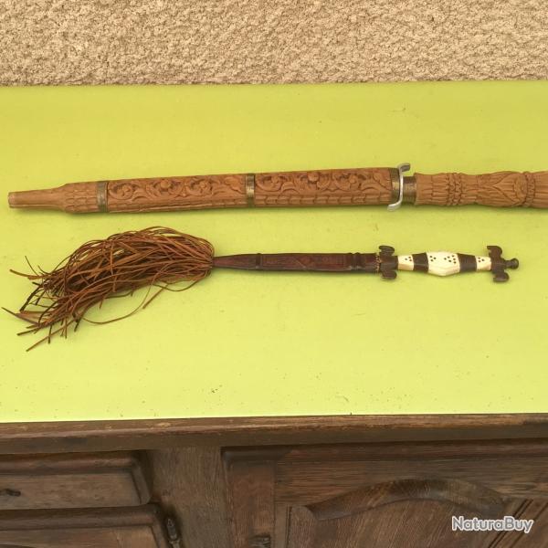 VENDU PAR LE-CUIRASSIER LOT DE 2 SABRES ET COUTEAUX AFRIQUE ET INDONESIEN