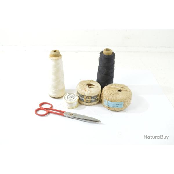 Ancien lot ciseaux et bobines de fils de couture Collection cration dcoration atelier couture cuir