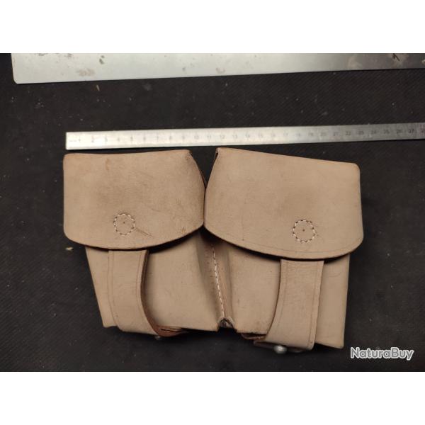 Cartouchire WWI Austro-Hungarian M95 tout cuir 2 Poches (2 pcs) - Reproduction