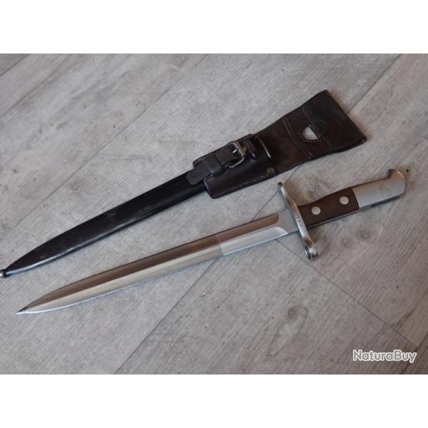 251548 Ba�onnette Suisse Mod�le 1918 + gousset en cuir. Pour fusil Schmidt-Rubin mod�le K 31 ou k11