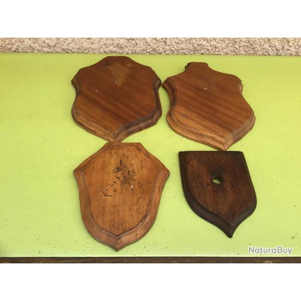 VENDU PAR LE-CUIRASSIER LOT DE 4 SUPPORTS BOIS POUR MASSACRES