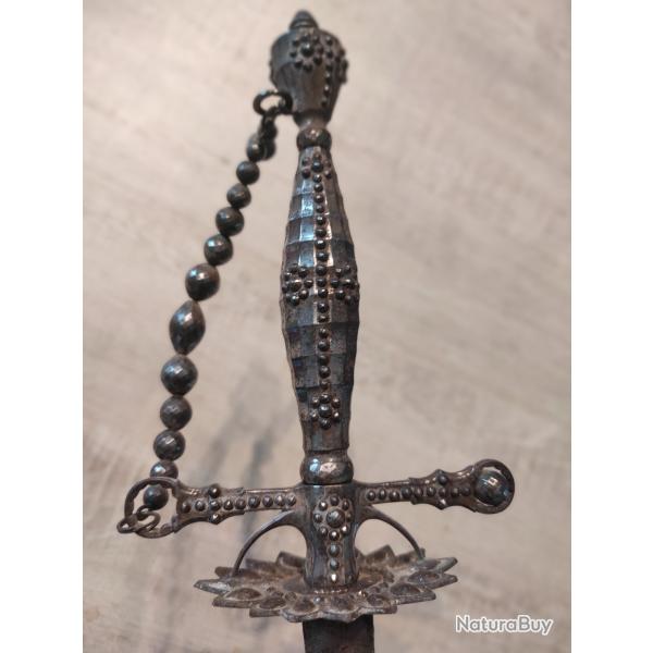 Magnifique pe de cour avec chanette