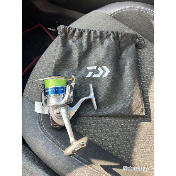 Moulinet Daiwa Infinity Q 3000 XP