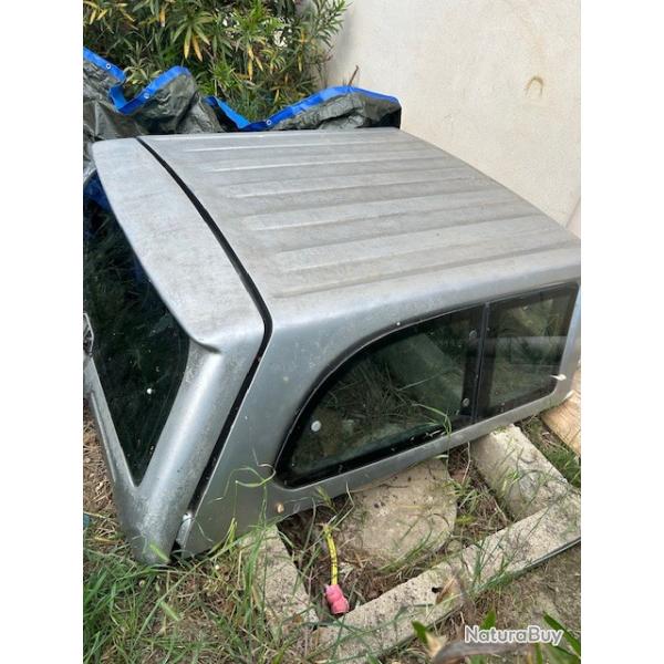 Hard top nissan navara double cabine D22