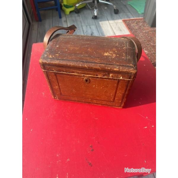 rare boite a munitions a broche cal 16