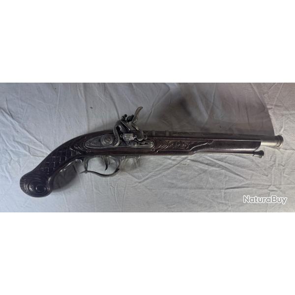 Rplique dcorative non fonctionnelle de pistolet  silex