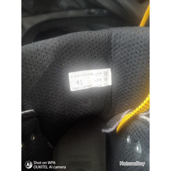 Chaussure  tir carabine  Sauer taille 41 . ( Taille grand )