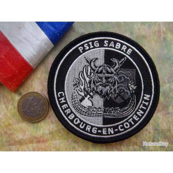 �cusson militaire (noir) peloton surveillance intervention gendarmerie Cherbourg Manche