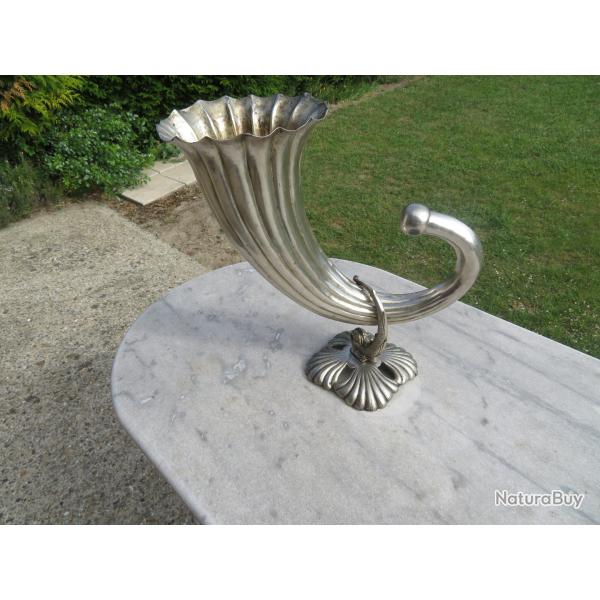 Ancienne grande corne d'abondance en bronze et m�tal argent� - Pays-Bas (Vers 1920-30)