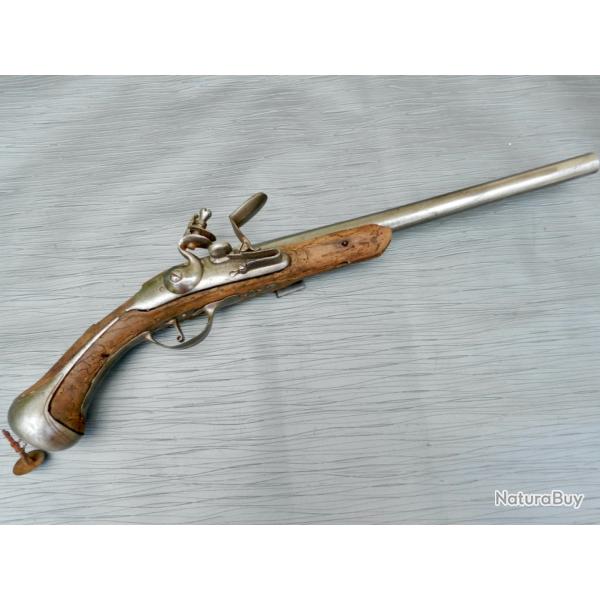 Pistolet sign� Jean-Baptiste Freconnet, vers 1730 � � restaurer