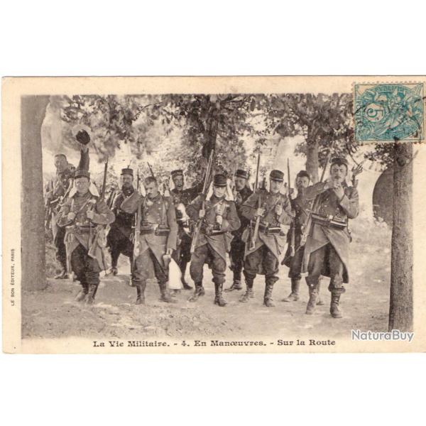 CPA - La Vie Militaire - 4 . En Manoeuvres . Sur la Route -N�1723