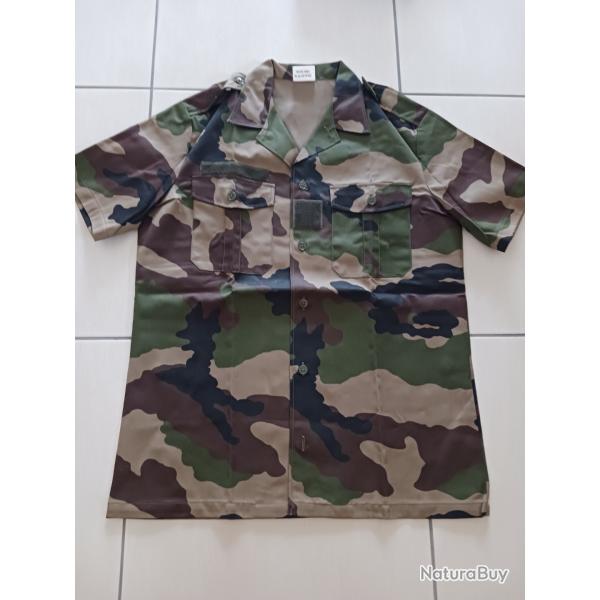 Chemisette bariole / camoufle militaire neuve Taille 39 / 40