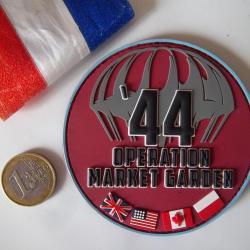 &eacute;cusson collection militaire PVC Op&eacute;ration Market Garden  17 sept. 1944 - 25 sept. 1944