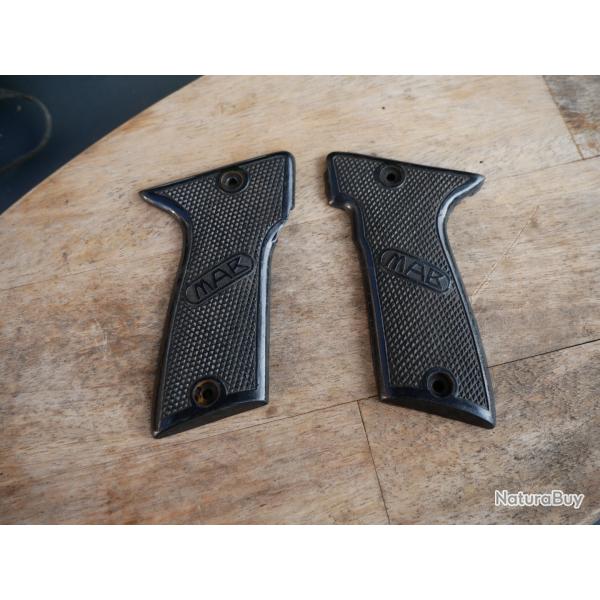 Paire de plaquettes de Pistolet MAB E en 6.35mm