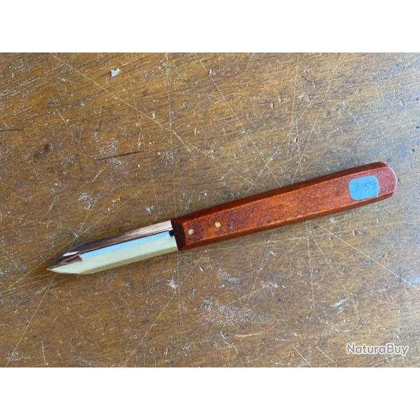 ECONOME NOGENT 3 ETOILE DEUX TRANCHANT 2 2025   1