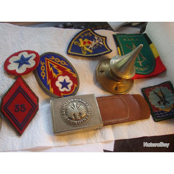 lot d insignes fond de tiroir