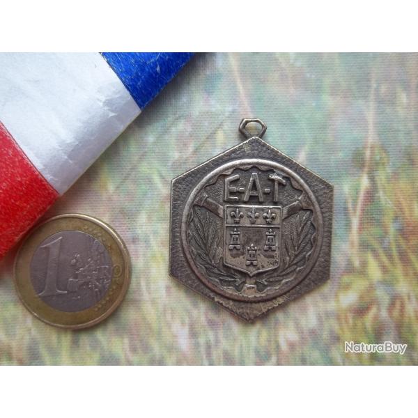 m�daille militaire vintage �cole d'application du train Tours