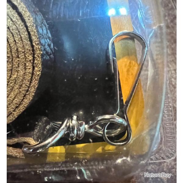 LANIERE / SAUTOIR CUIR POUR PIBOLE SOUS BLISTER