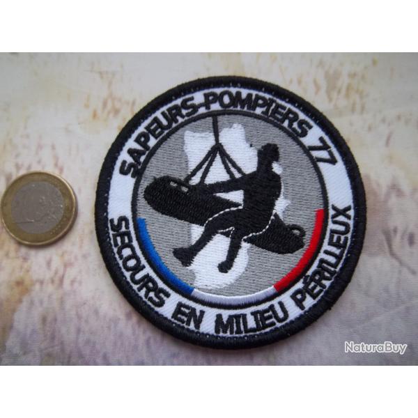 Seine-et-Marne sapeurs pompiers �cusson collection secours p�rilleux