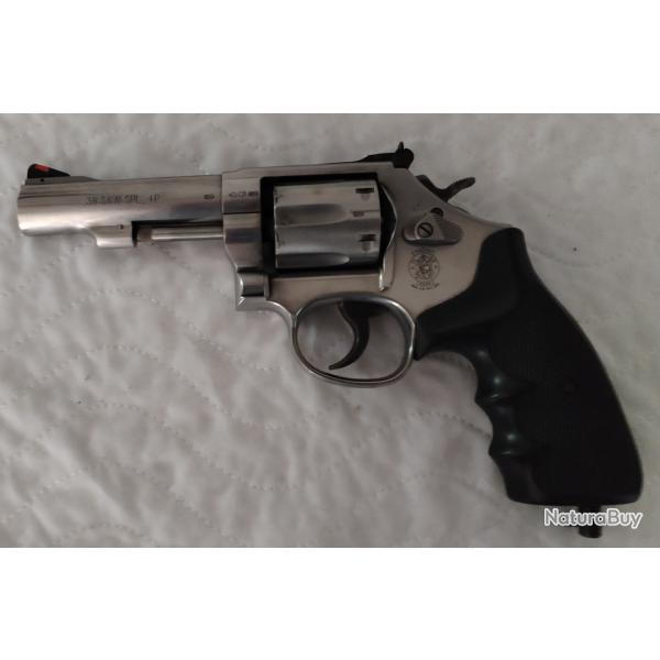 VENDS 38 SPECIAL SMITH Wesson MILITARY & POLICE
