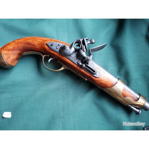 R�plique de pistolet DENIX  A25.1