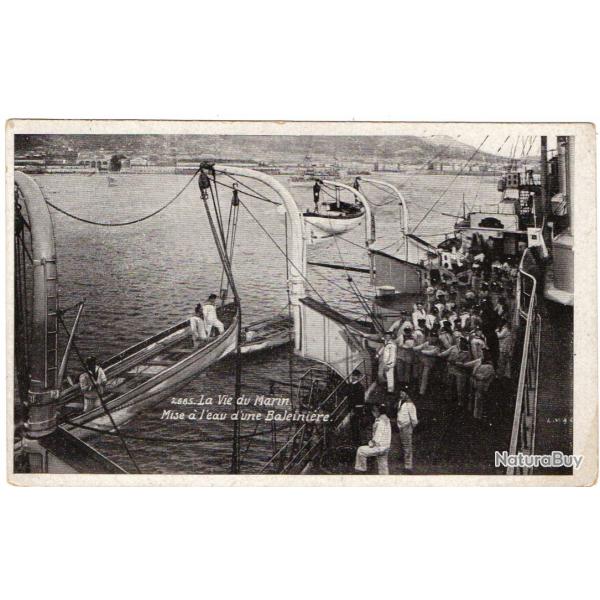 CPA - MARINE MILITAIRE - Sc�nes de la Vie de Bord - MISE A L'EAU D'UNE BALEINI�RE  N�1732