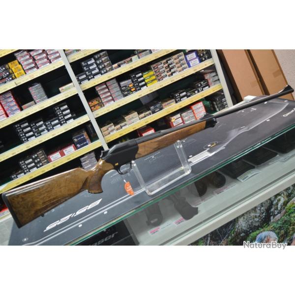 CARABINE BLASER R8 BOIS GRADE 4 GAUCHER CALIBRE 9.3X62 AVEC ORGANES DE VISEES NEUVE