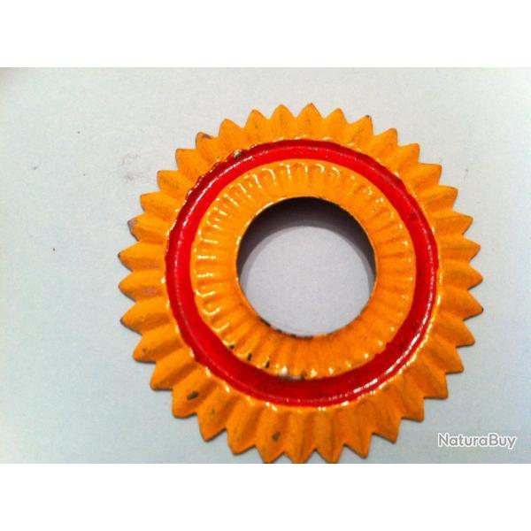 cocarde de casque � pointe  A25.154