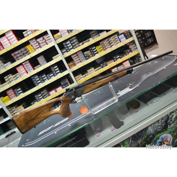 CARABINE BLASER R8 SUCCESS LUXUS BOIS GRADE 4 CALIBRE 7 RM CANON SANS ORGANES DE VISSES FILETE NEUF