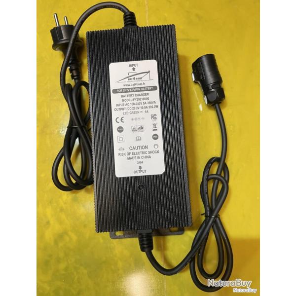 Bat4boat Chargeur 10A �tanche pour batterie 24V LiFePo4